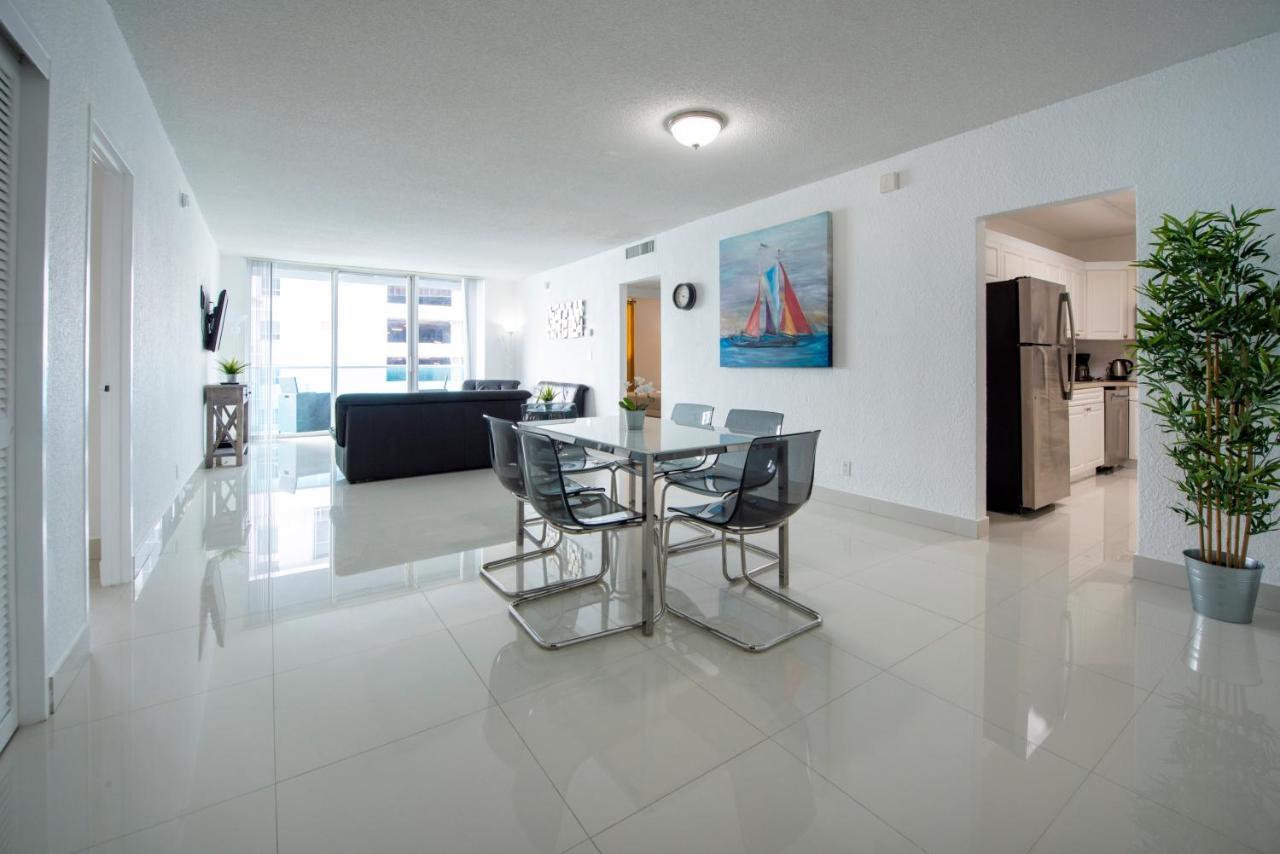Paradise On Beach 2 Bed 2 Bath Hollywood